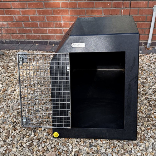 Boxes black plastic - , boxes,